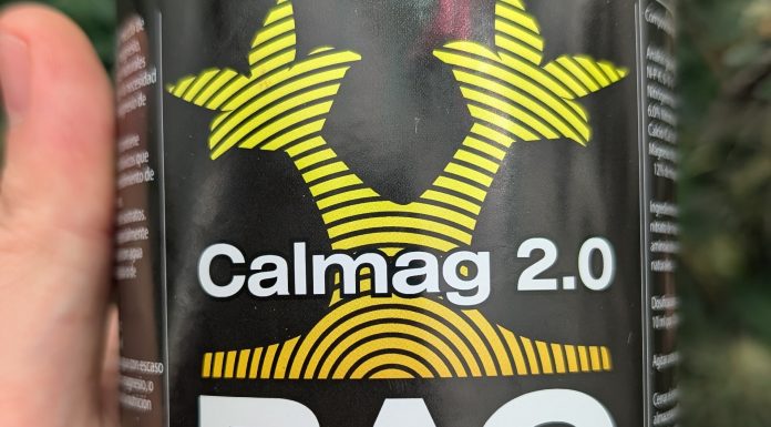 CalMag en el Cultivo de Cannabis: Por qué es Imprescindible, Especialmente con Luces LED